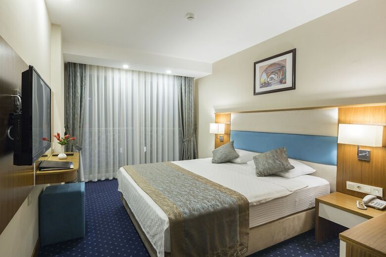 Marpessa Blue Beach Resort & Spa Hotel