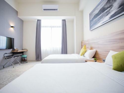 Rainbow Hotel
