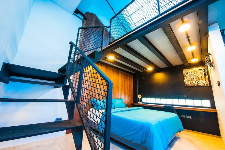 Hostal Pathway Inn