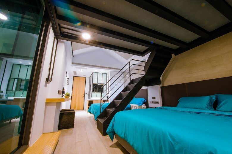 Hostal Pathway Inn