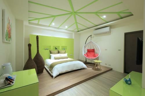 Bed & Breakfast Early Summer