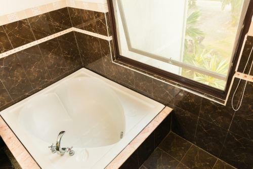 Bed & Breakfast Palm Villa Guesthouse