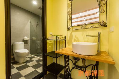 Wooden Man Homestay Luodong