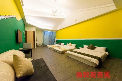 Wooden Man Homestay Luodong