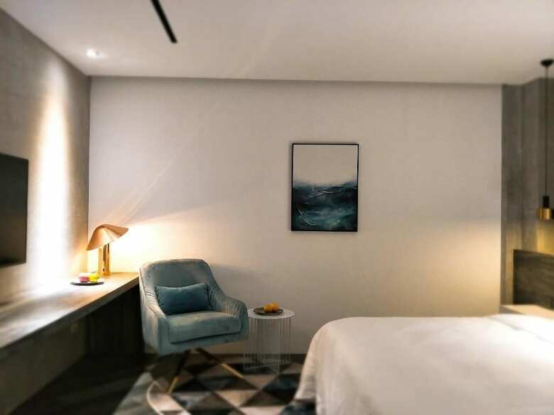 Small Hotel
