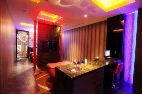 Yosemite Motel - Chunghua Branch