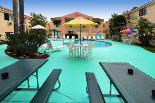 Hotel Quality Inn & Suites Walnut