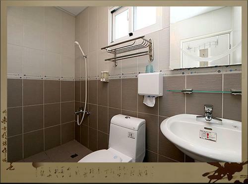 Guan Shan Lou Homestay