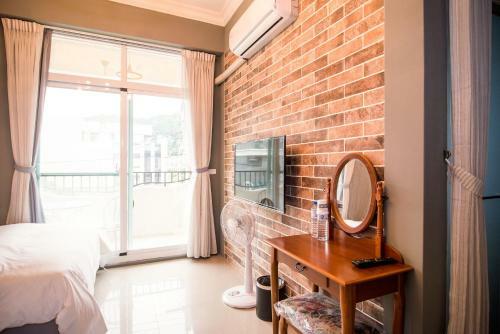 Smile Raffia B&B