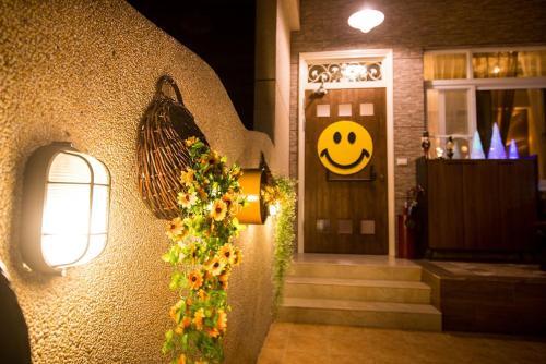 Smile Raffia B&B