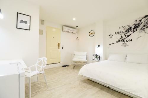 Book Apartment