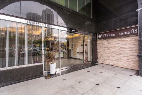 Junli Hotel