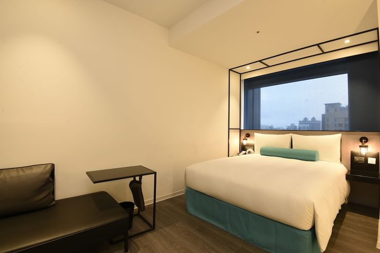 Hotel Caesar Metro Taipei