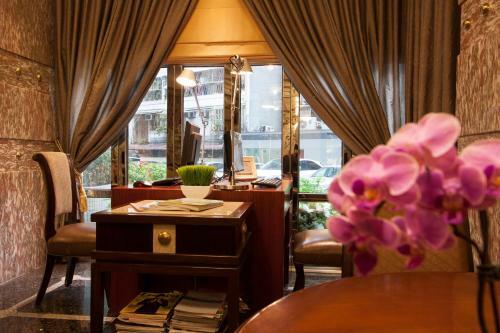 Taipei Charming City Hotel
