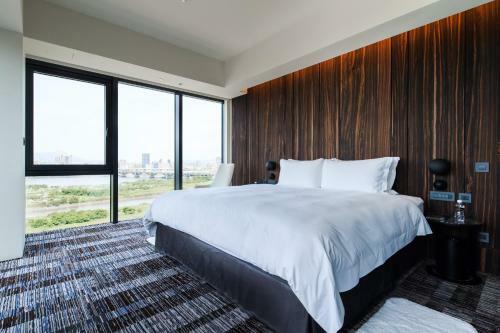 Suz Hotel