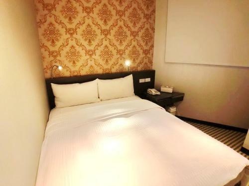 Hotel Red 13 Apartment
