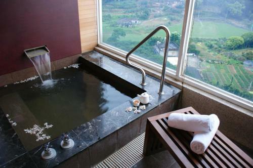 Eastern Hotel & Resorts Yangmei
