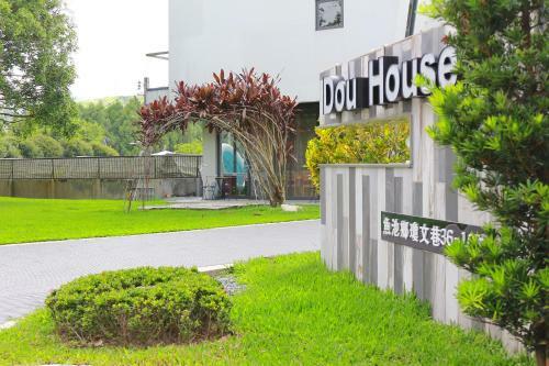Bed & Breakfast ??dou House