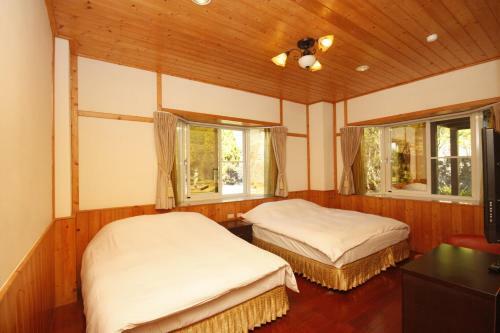 Hostal Starvilla