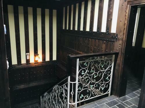 Black Forest Manor