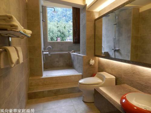 Mingao Hot Spring Resort
