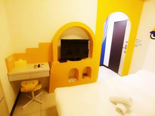 Fengjia Wonderland B&B