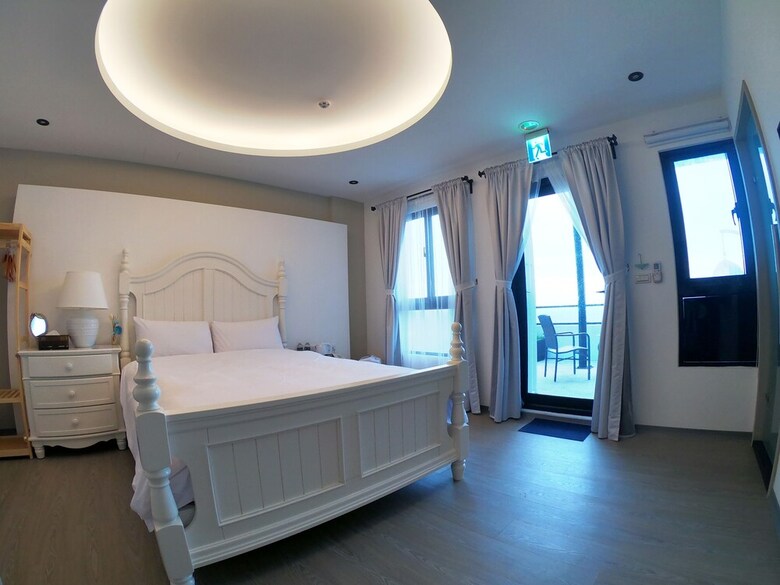 Bed & Breakfast ??????