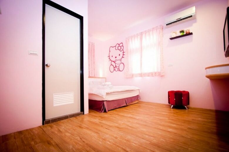 Posada Funja Colorful Hotel