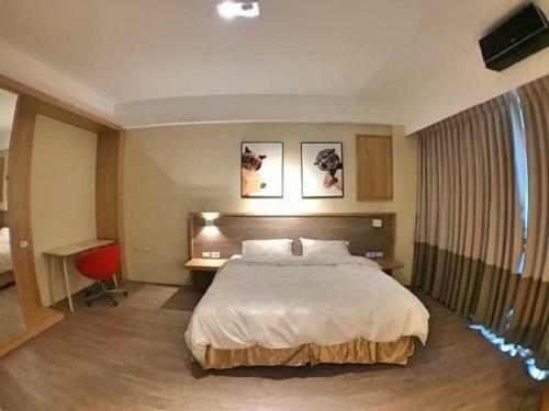 Yujing Warm Breezewarm X Sunny Sky Homestay
