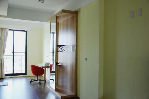 Yujing Warm Breezewarm X Sunny Sky Homestay