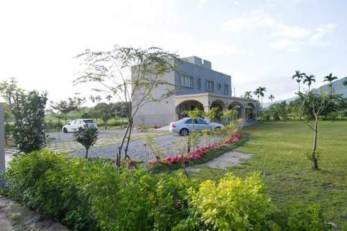 Shan Bian 52 Homestay