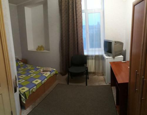 Hotel Azov