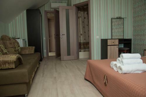 Hostal Sun House