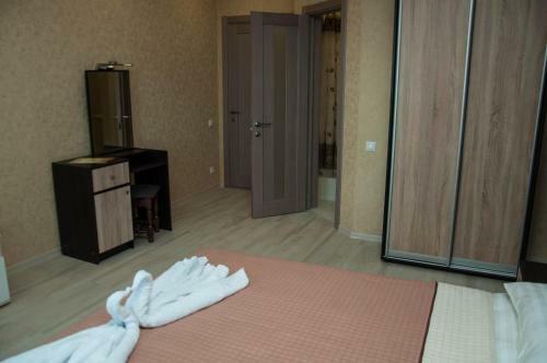 Hostal Sun House