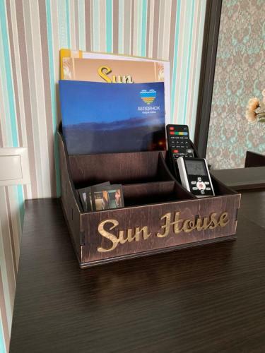 Hostal Sun House