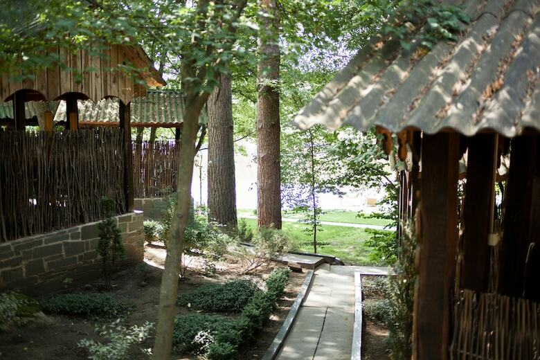 Hotel Charivne Ozero