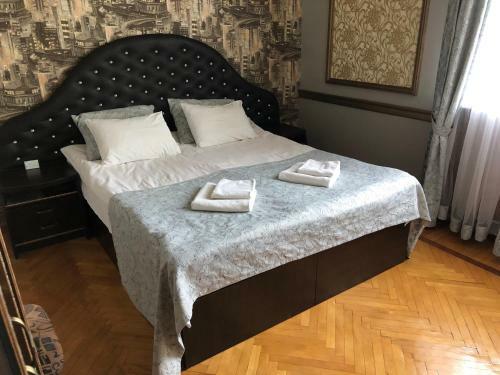 Hotel Fortetsya Malehiv