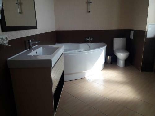 Hotel Fortetsya Malehiv