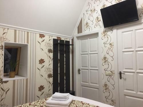 Hotel Fortetsya Malehiv