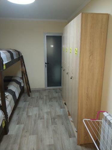 Mr. Hostel