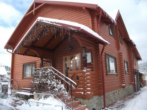 Hostal Karpatskyi Gomin