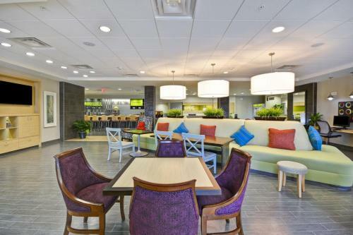 Hotel Home2 Suites By Hilton Decatur Ingalls Harbor