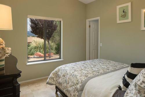 Sedona Spectacle Main And Guest House Sleeps 20