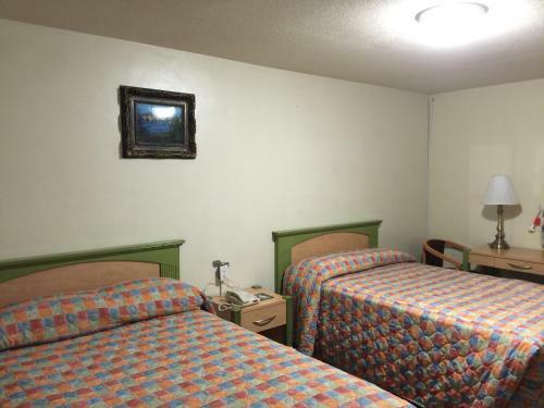 Hacienda Motel