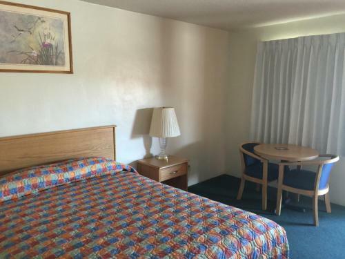 Hacienda Motel