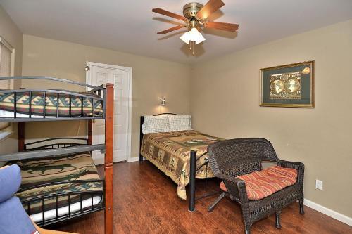 839 Paloma Avenue Home