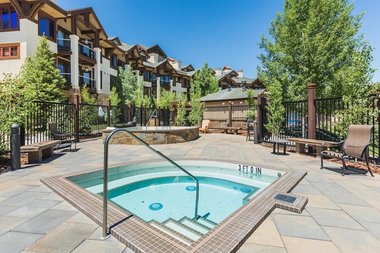 Eagleridge Townhomes 1573