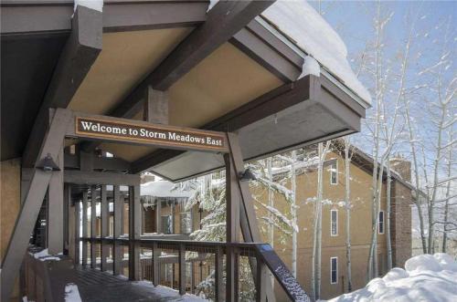 Storm Meadows East Slopeside - Se077