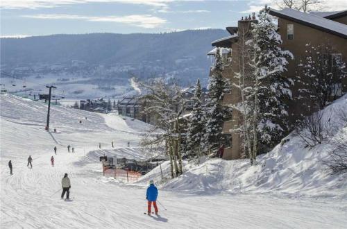 Storm Meadows East Slopeside - Se077
