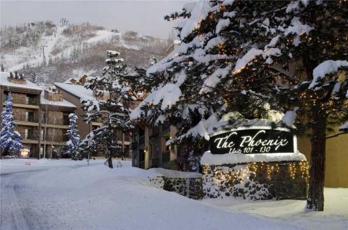 Phoenix At Steamboat - P218
